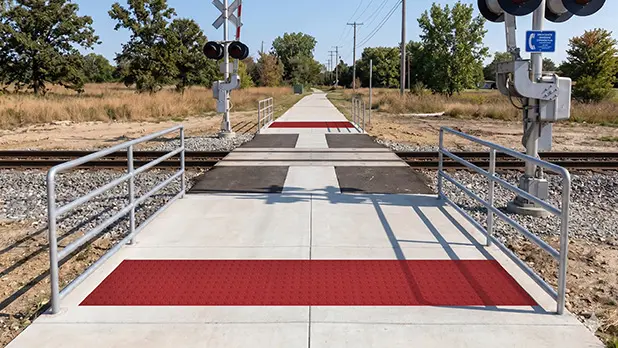 Detectable Warnings at Rail Crossings: What to Plan