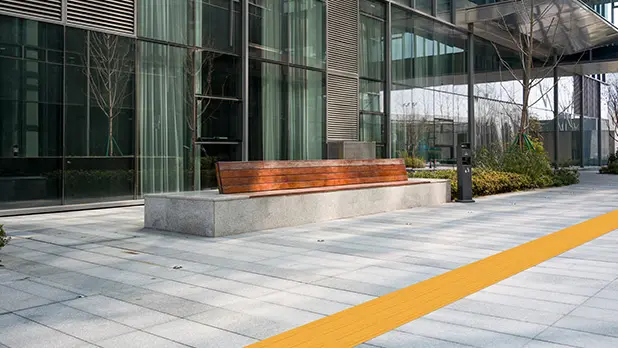 Why Consistency Matters in Tactile Wayfinding Systems